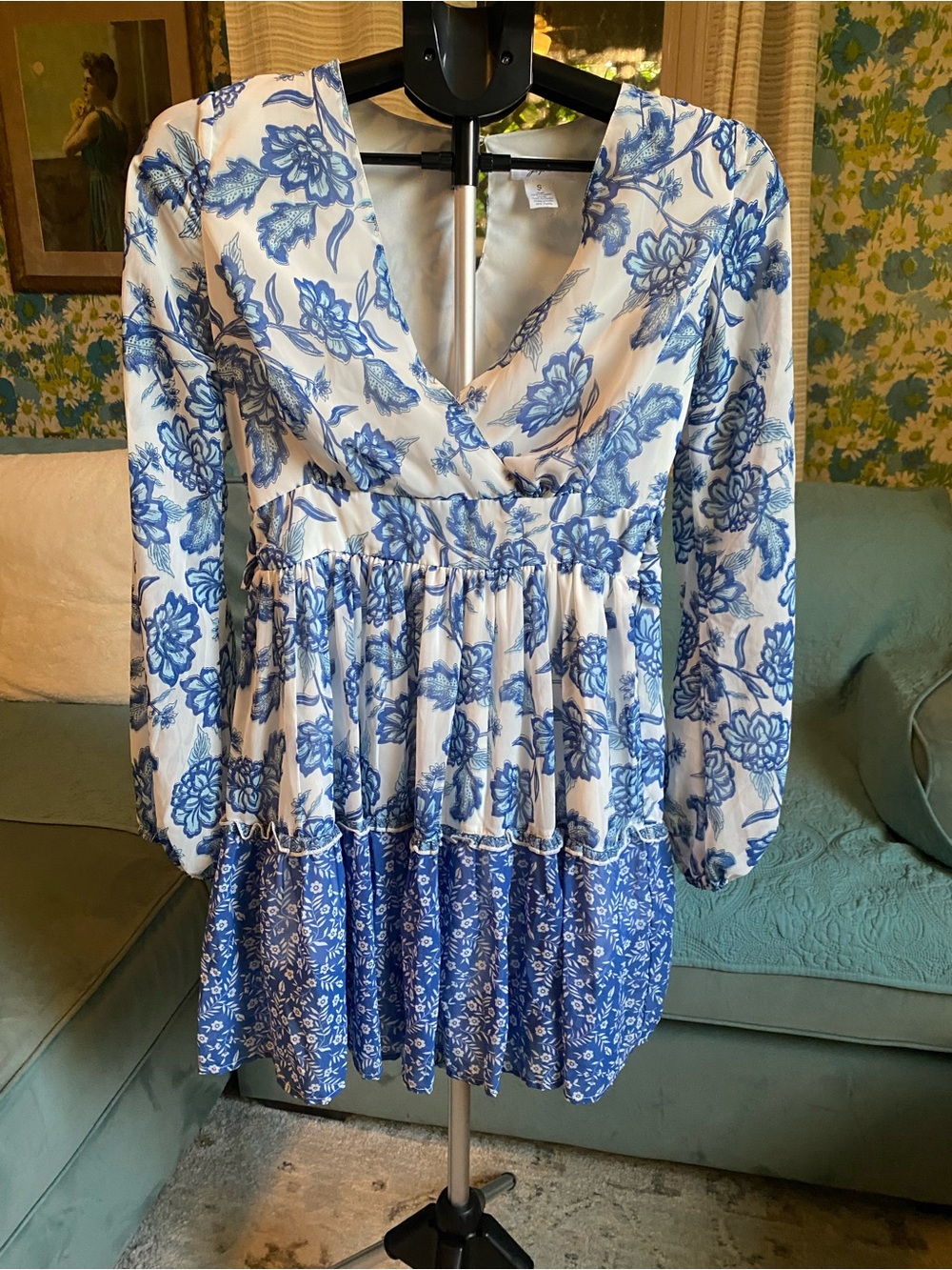 Japna White and Blue Floral V-Neck Tiered Mini Dress